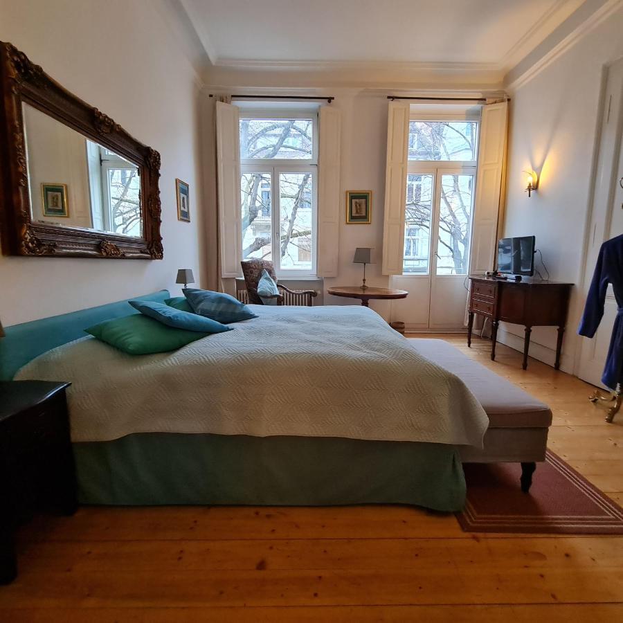 Blues & Chutney Bonn Bed & Breakfast Exterior photo