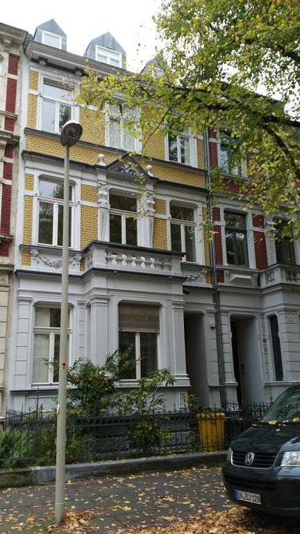 Blues & Chutney Bonn Bed & Breakfast Exterior photo